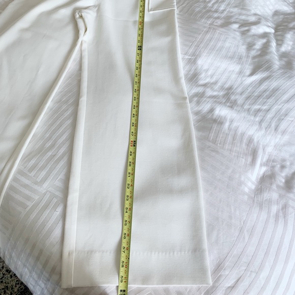 Gorgeous new without tags one piece jumpsuit - Picture 15 of 15